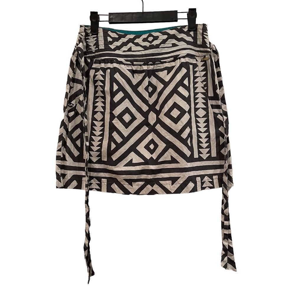 Billabong Women's Cotton Mini Skirt Geometric Pattern, Size 5